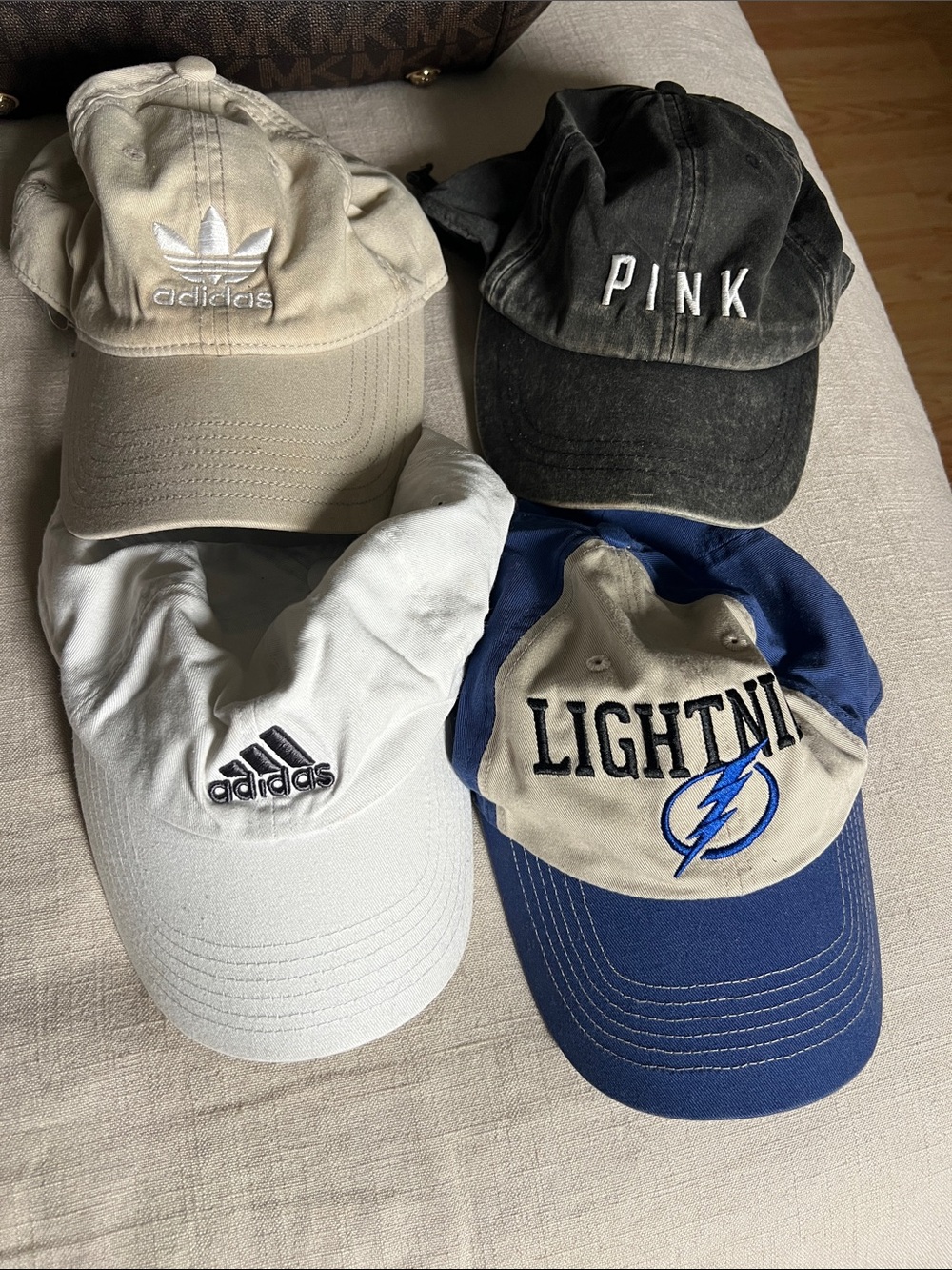 Multiple hats great condition ✨ Selling separately!